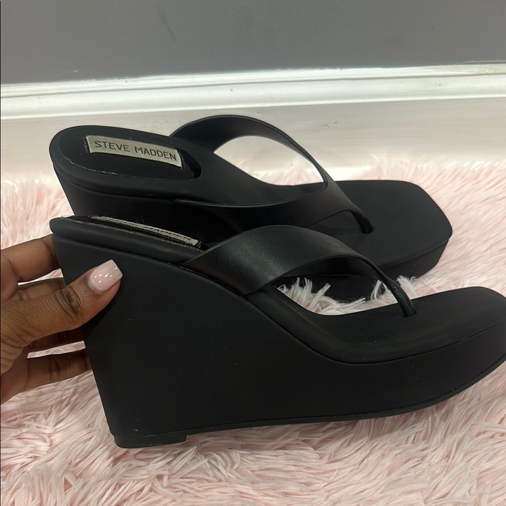Steve Madden Black Wedge Sandals